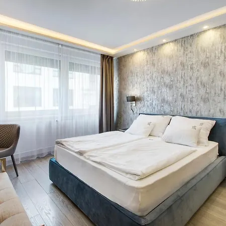 Danube Corso Boutique Апартаменты