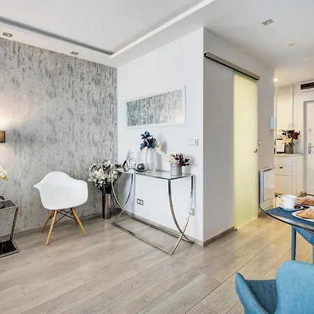 Danube Corso Boutique *